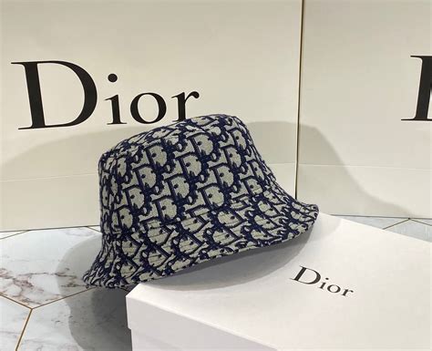 dior şapka|dior hats and gloves.